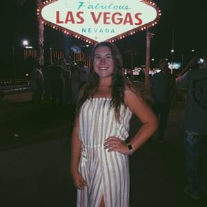 Meet your Posher, Lindsey